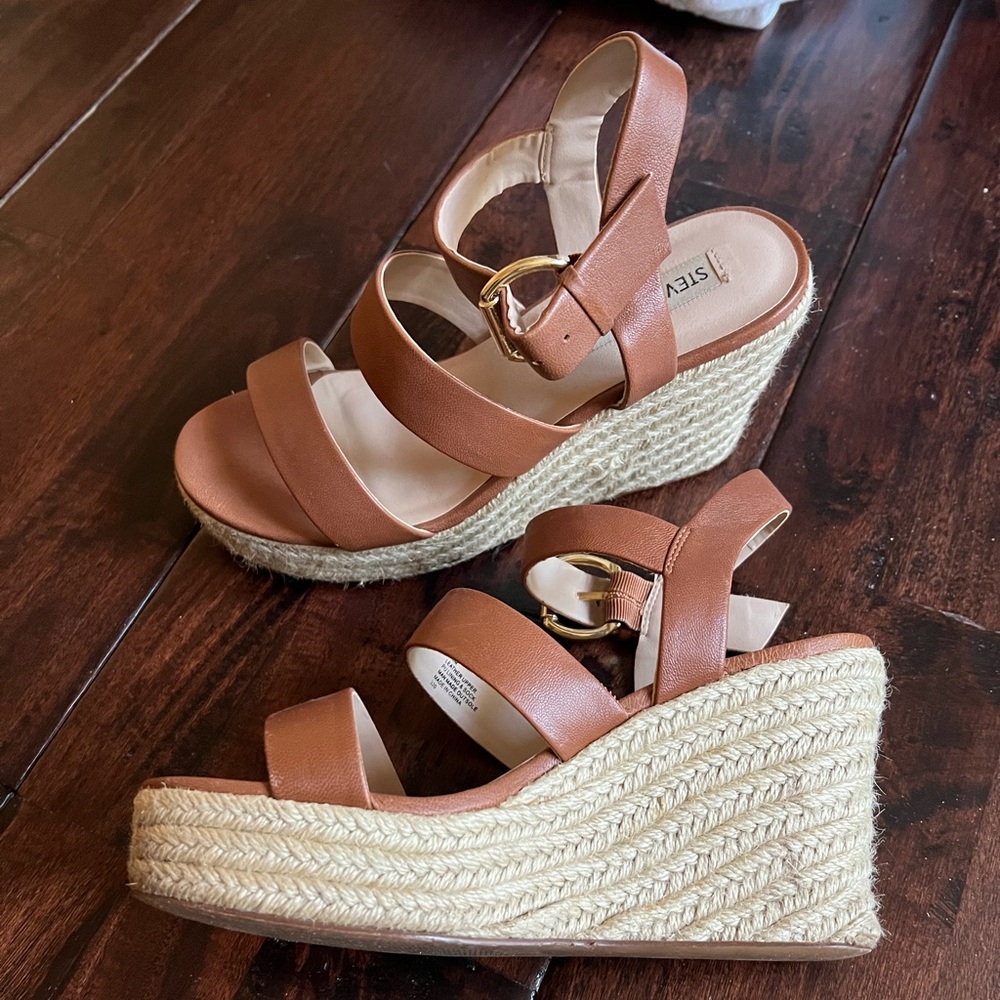 Steve Madden Wedges